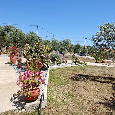 Semesterbostad Lonely House *