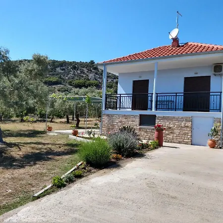 Сasa de vacaciones Lonely House Astris